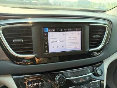 2024 Chrysler Voyager, $24990. Photo 11