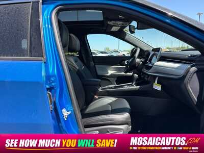 2026 Jeep Compass, $28057. Photo 11