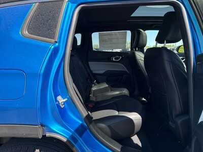 2026 Jeep Compass, $28057. Photo 12