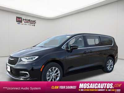 2026 Chrysler Pacifica, $37802. Photo 3