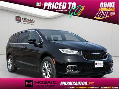 2026 Chrysler Pacifica, $37802. Photo 1