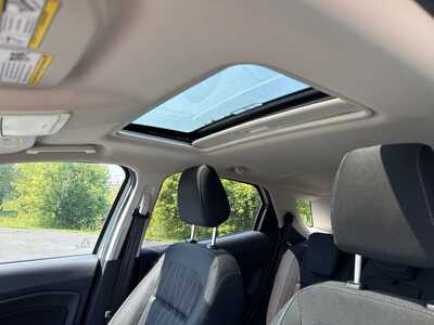 2021 Ford EcoSport, $14930. Photo 9