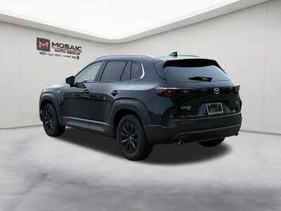 2025 Mazda CX-50, $32990. Photo 7