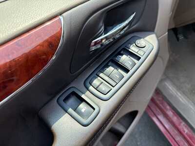 2013 Chrysler Town & Country, $7130. Photo 11