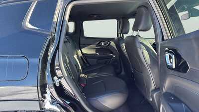 2026 Jeep Compass, $27198. Photo 12