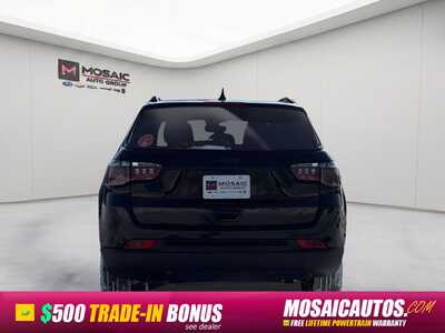 2026 Jeep Compass, $27198. Photo 5