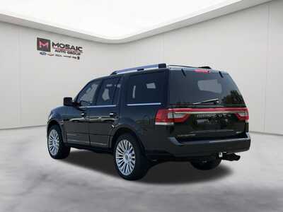 2016 Lincoln Navigator, $16990. Photo 7