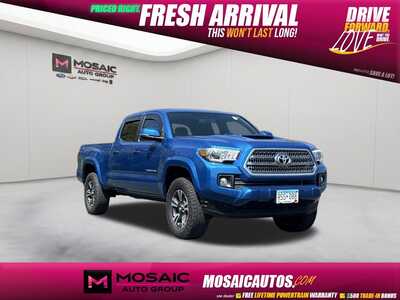2017 Toyota Tacoma, $27990. Photo 1