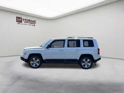 2017 Jeep Patriot, $10490. Photo 5