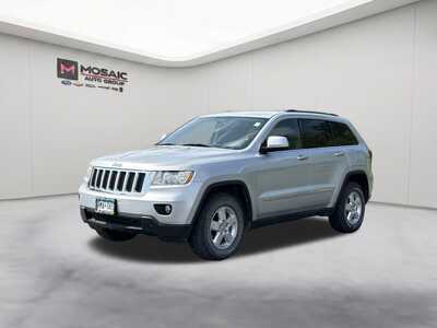 2013 Jeep Grand Cherokee, $7990. Photo 4