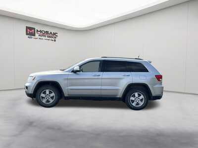 2013 Jeep Grand Cherokee, $7990. Photo 5