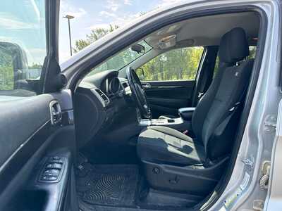 2013 Jeep Grand Cherokee, $7990. Photo 9