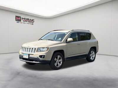 2017 Jeep Compass, $9990. Photo 4