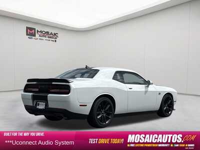 2019 Dodge Challenger, $33690. Photo 7