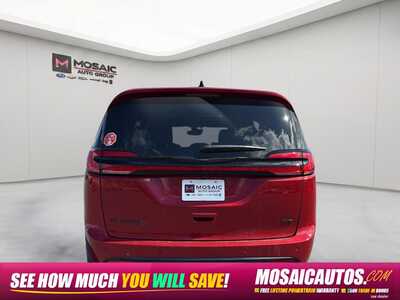 2026 Chrysler Pacifica, $40925. Photo 6