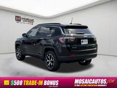 2026 Jeep Compass, $31087. Photo 5