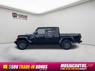 2025 Jeep Gladiator, $35990. Photo 4