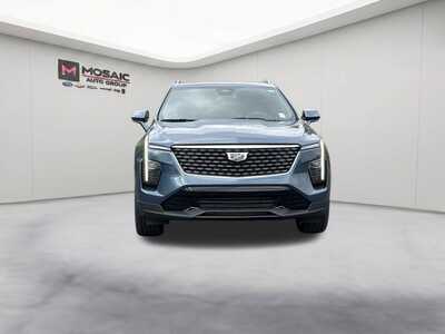 2025 Cadillac XT4, $41990. Photo 3