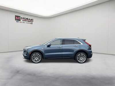 2025 Cadillac XT4, $41990. Photo 5