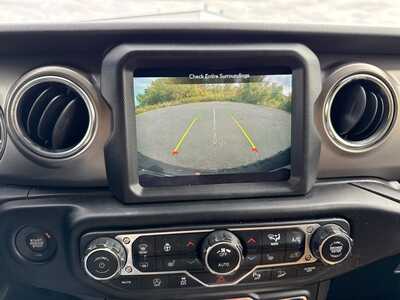 2021 Jeep Wrangler Unlimited, $29490. Photo 11