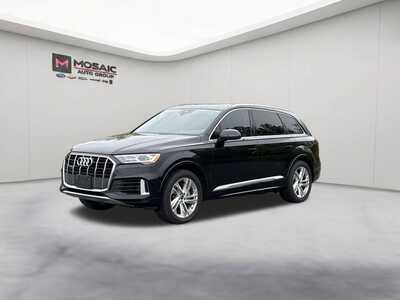 2021 Audi Q7, $19990. Photo 4