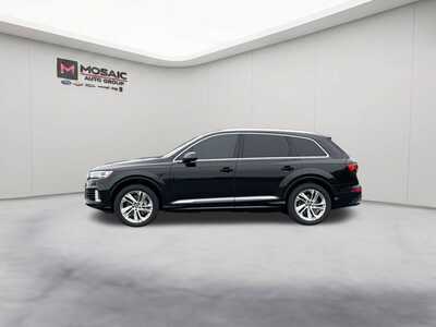 2021 Audi Q7, $19990. Photo 5
