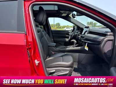 2026 Jeep Compass, $31333. Photo 11