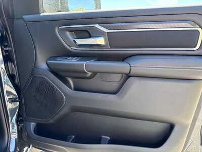 2026 RAM 1500 Crew Cab, $42600. Photo 9