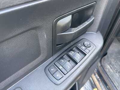 2015 RAM 1500 Crew Cab, $19990. Photo 12