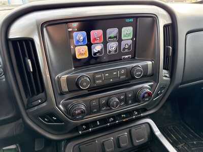 2018 Chevrolet 1500 Crew Cab, $25990. Photo 10