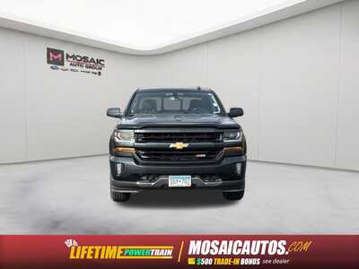 2018 Chevrolet 1500 Crew Cab, $25990. Photo 2