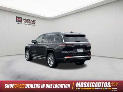 2022 Jeep Grand Cherokee L, $35990. Photo 5