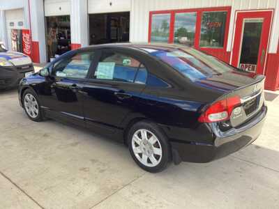 2009 Honda Civic, $6995. Photo 3