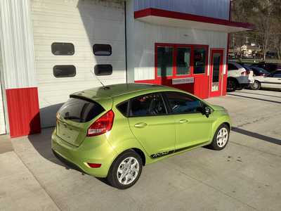 2013 Ford Fiesta, $5595. Photo 4