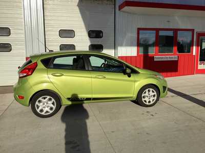 2013 Ford Fiesta, $5595. Photo 5