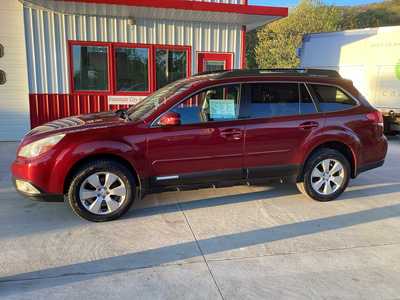2012 Subaru Outback, $7895. Photo 2