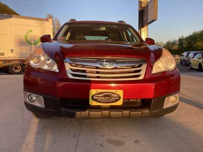 2012 Subaru Outback, $7895. Photo 6