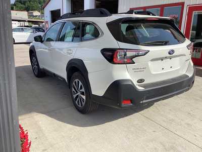 2023 Subaru Outback, $24295. Photo 3