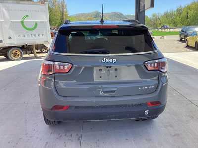 2020 Jeep Compass, $14295. Photo 3