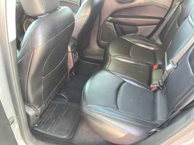 2020 Jeep Compass, $14295. Photo 9