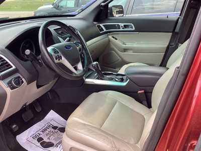 2015 Ford Explorer, $13895. Photo 3