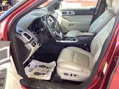 2015 Ford Explorer, $13895. Photo 9