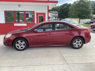 2010 Pontiac G6, $2995. Photo 2