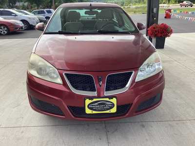 2010 Pontiac G6, $2995. Photo 8