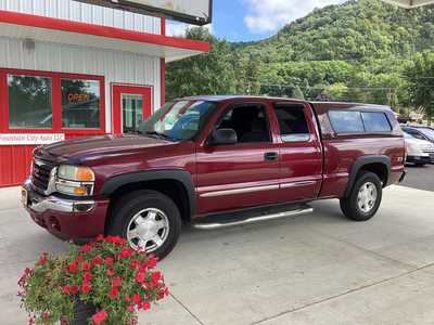 2005 GMC 1500 Ext Cab, $5995. Photo 2