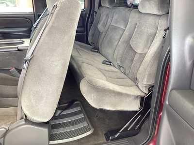 2005 GMC 1500 Ext Cab, $5995. Photo 9