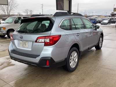 2019 Subaru Outback, $18695. Photo 5