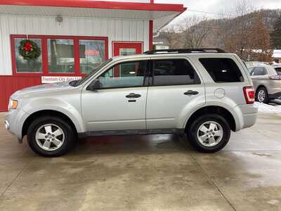 2012 Ford Escape, $6995. Photo 2