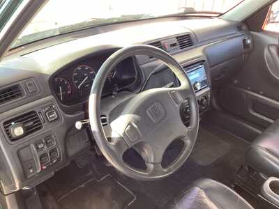 2000 Honda CR-V, $3995. Photo 9