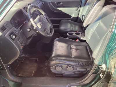 2000 Honda CR-V, $3995. Photo 10